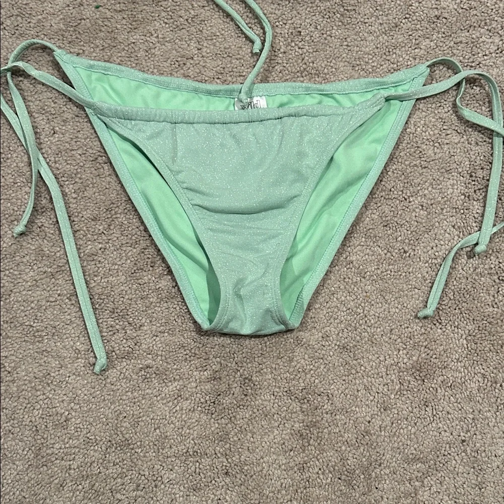 Wild Fable Mint Green Bikini Set - medium size for both - Picture 4 of 14